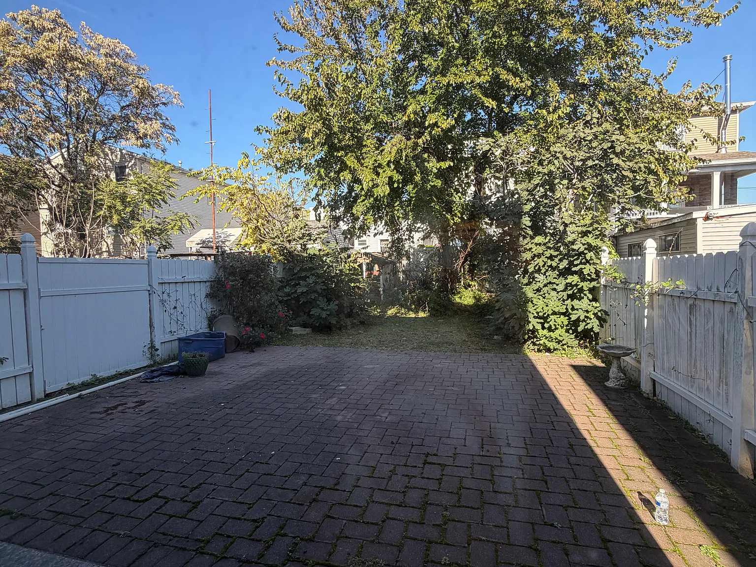 2 bed, 750 sqft, $2,100 — Photo 4