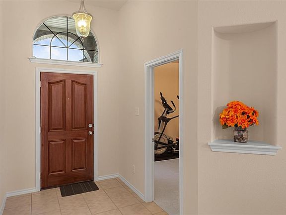 2nd image of 3804 Confidence Dr