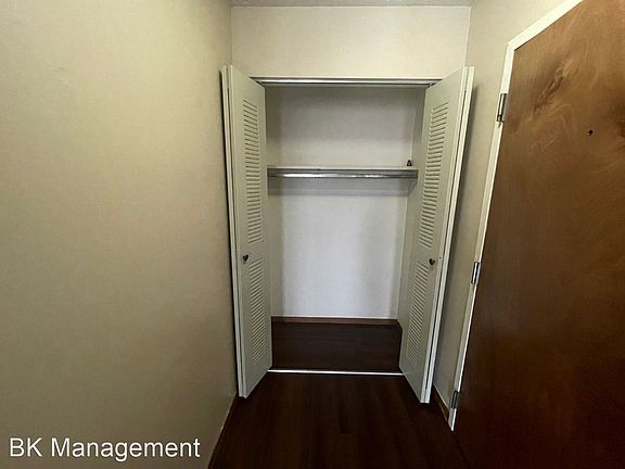 3rd image of 312 S Dana St APT 204