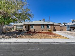 612 Essex West Dr, Las Vegas, NV 89107
