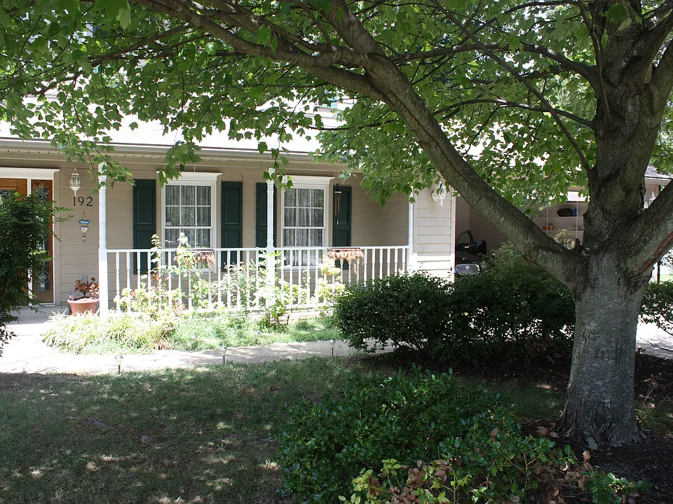 192 Skyline Dr