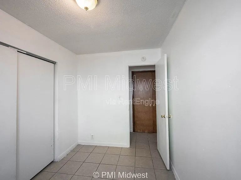 8124 E 37th Pl — Photo 18