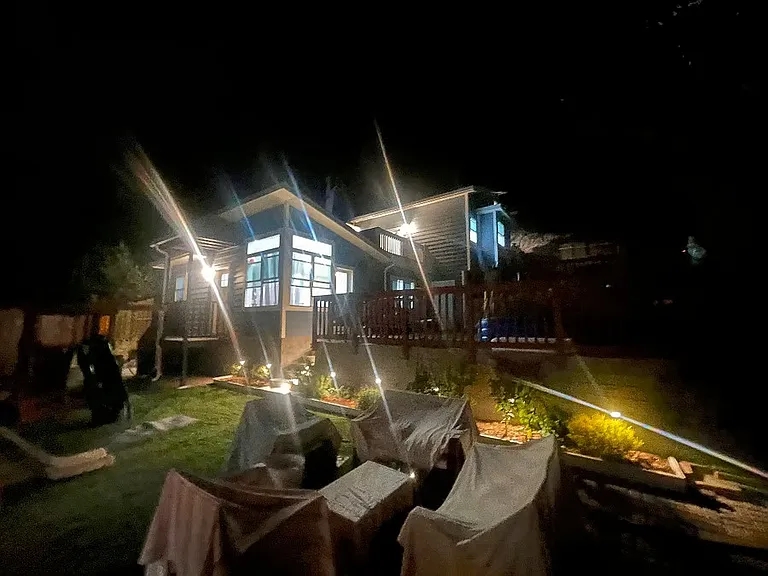 2587 Sheldon Dr #A — Photo 2