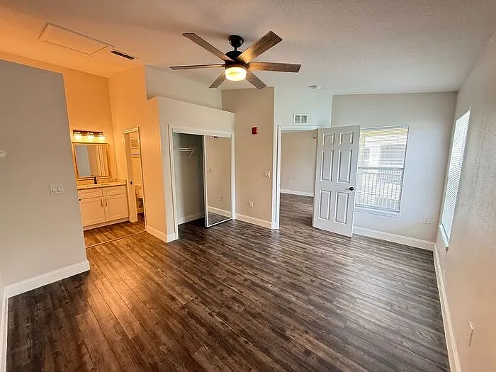 8844 Grand Palms Cir #B — Photo 12