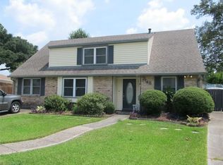 2148 Grape Pl, Terrytown, LA 70056
