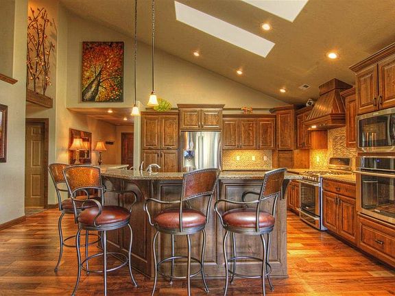 2nd image of 25019 E Pine Point Ct