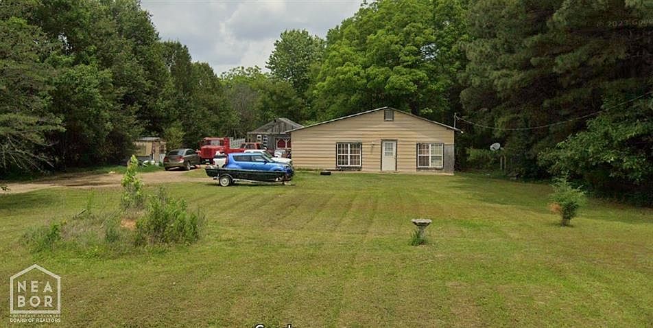 1st image of 3520 Limestone Dr