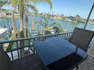 11605 3rd St E, Treasure island, FL 33706