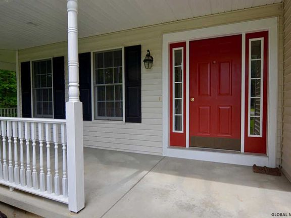2nd image of 3 Amelia Ct