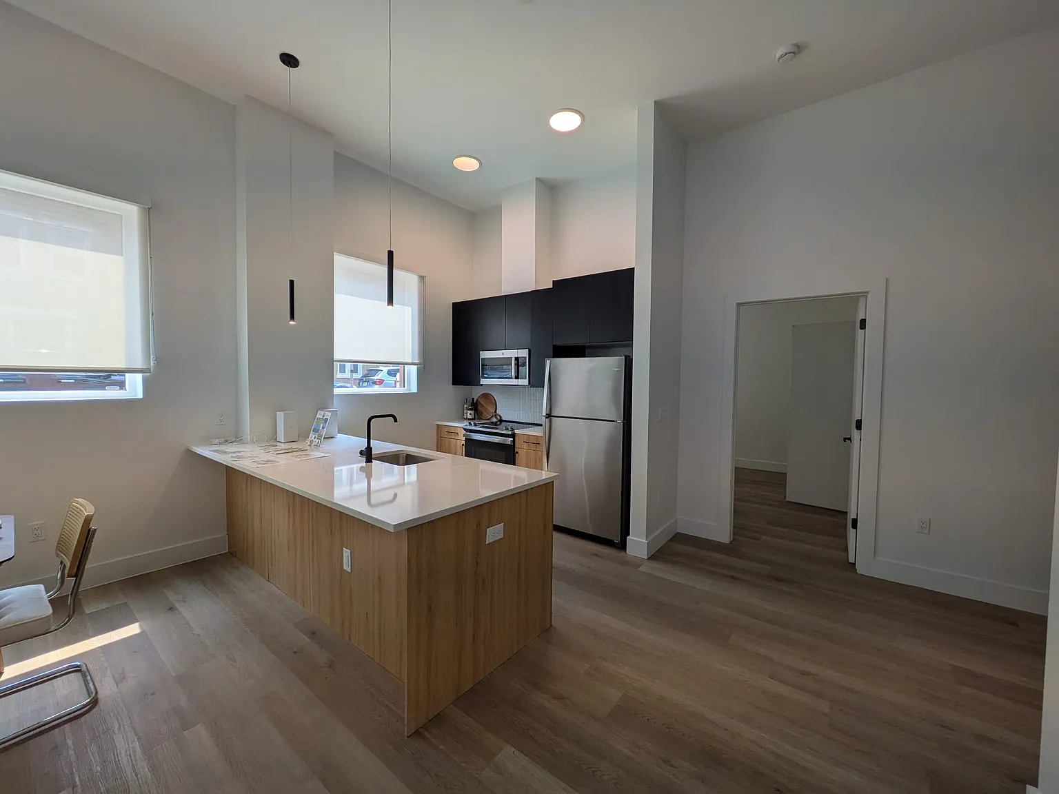 2 bed, $3,115 — Photo 2