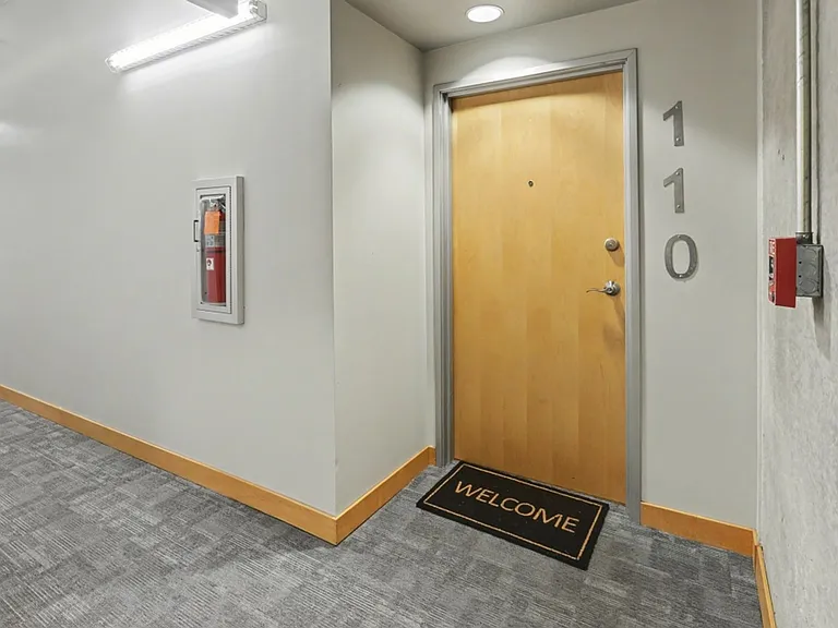 119 4th St #110 — Photo 14