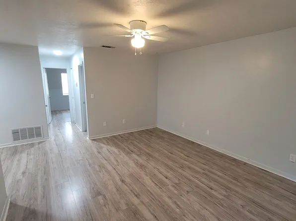 Sonico Capital- Pine Forest- 118, 405 NE 42nd Pl #118-03, Gainesville, FL 32609