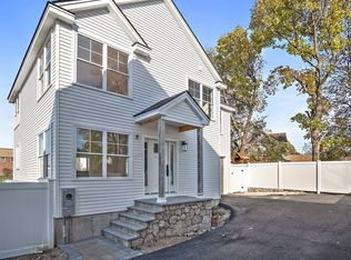 14 High St, Woburn, MA 01801