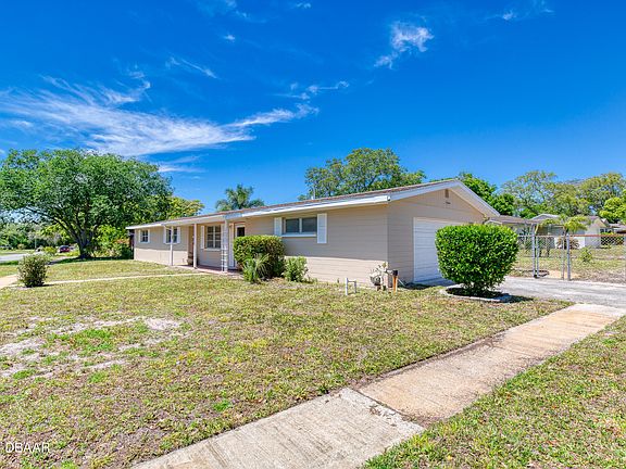 3rd image of 1201 Scottsdale Dr