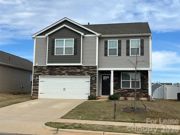 119 Old Home Rd, Statesville, NC 28677