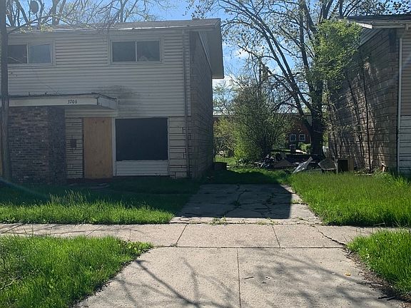 2nd image of 13706 S Wallace Ave