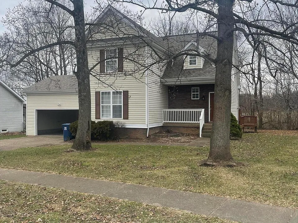 6300 Camden Ct