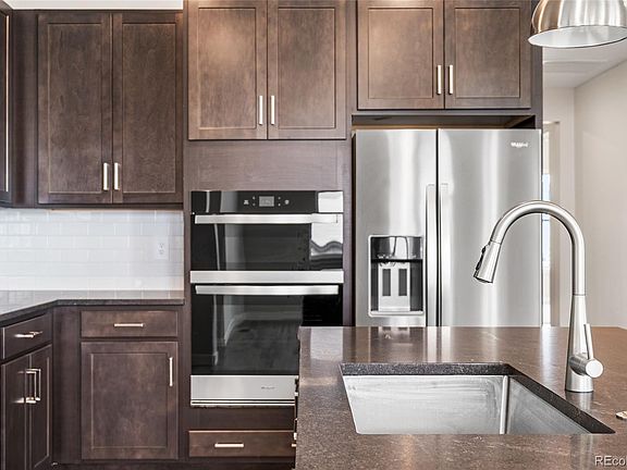5th image of 39584 Gwinett Circle