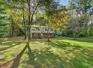 14 Fishkill Creek Rd, Hopewell Junction, NY 12533