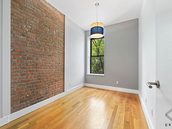 4th image of 240 Madison St #2B
