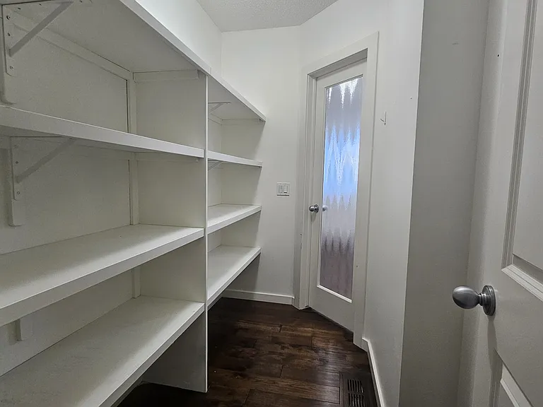 158 Masters Point SE — Photo 14