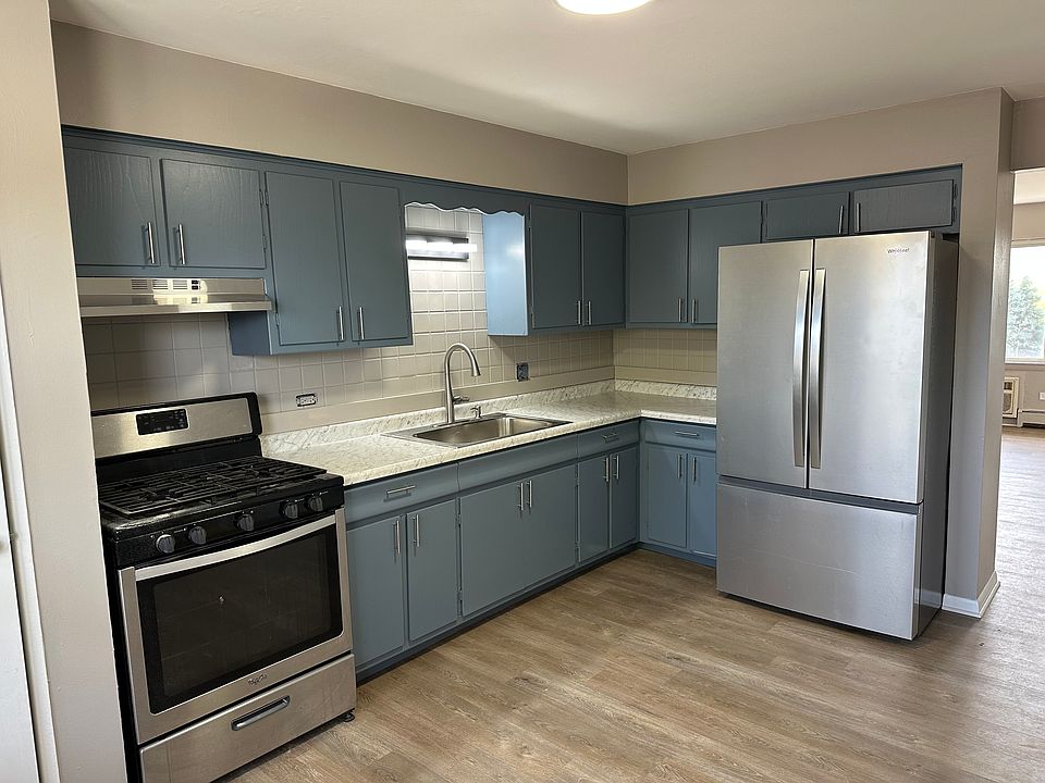 1st image of 11557 S Harlem Ave #3