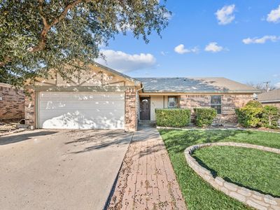 6413 High Lawn Ter, Watauga, TX, 76148