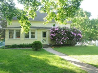 198 Willimantic Rd #B, Chaplin, CT 06235