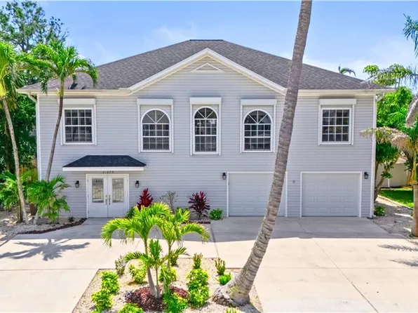21075 Saint Peters DR S, FORT MYERS BEACH, FL 33931
