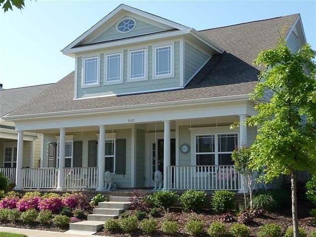 CRAFTSMAN HOME IN THE GATED SECTION OF PROVIDENCE!
