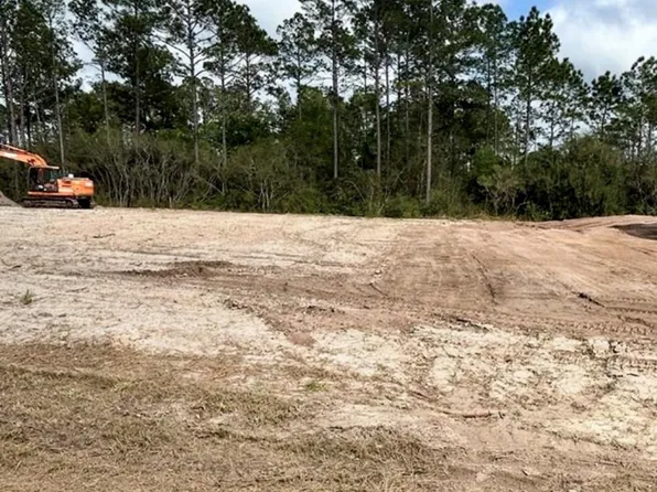 2 Vann Dr, Wewahitchka, FL 32465