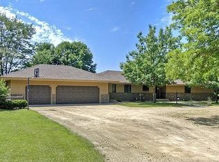 16906 Pebblebrook Ct, Prior Lake, MN 55372