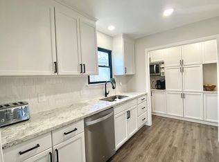 2411 W Driftwood Dr, Claremore, OK 74017