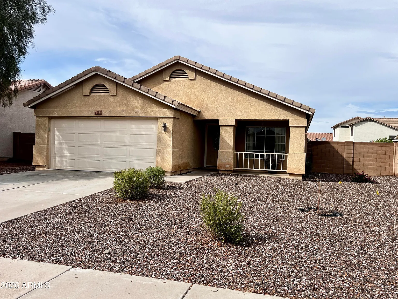4 bed, 2.0 bath, 1480 sqft, $1,850 — Photo 2