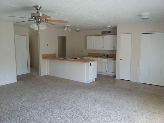 2nd image of 528 Northridge Dr