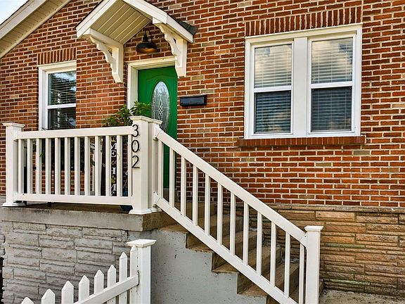 3rd image of 302 Bayless Ave