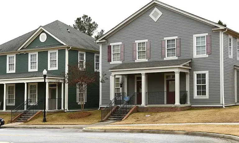 150 Calhoun Way — Photo 1