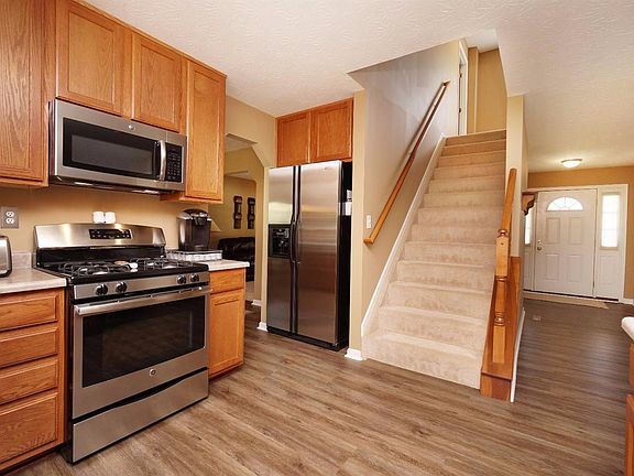 5th image of 5765 Treeside Dr