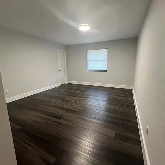 7118 Caloosa Ct — Photo 37