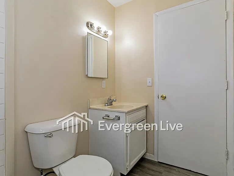 9269 Burgess Dr — Photo 14