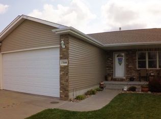 7308 N 18th St, Lincoln, NE 68521