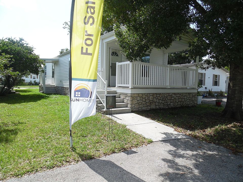 1st image of 1575 Pel St #223