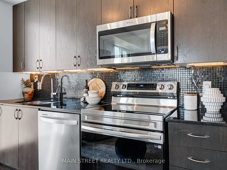 9560 Markham Rd #1006 — Photo 13