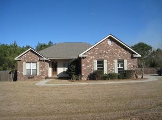 137 Latigo Loop, Sumrall, MS 39482