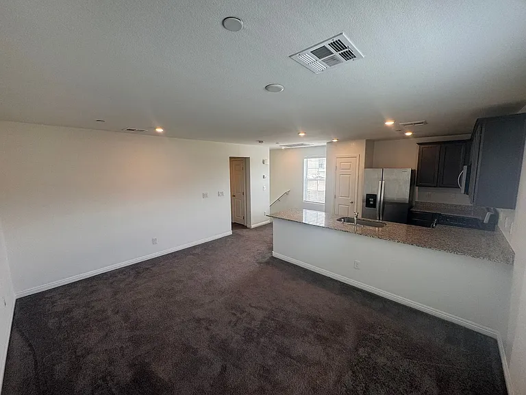 5202 Dubris Dr — Photo 22
