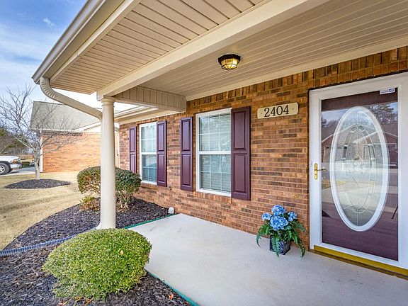 2404 Applebrook Drive-160