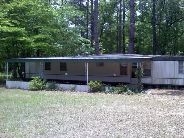 403 Hudspeth Dr, Abbeville, AL 36310