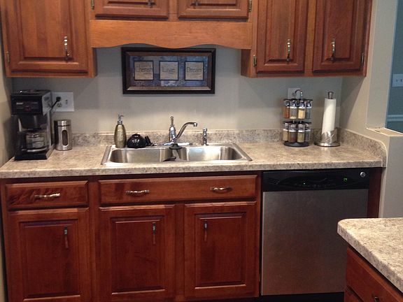 5th image of 8141 Beechcreek Dr