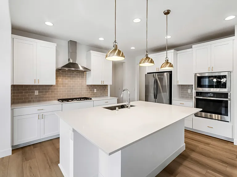 4510 Bristol Ln SE — Photo 8