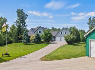5163 Dove Rd, Kimball, MI 48074